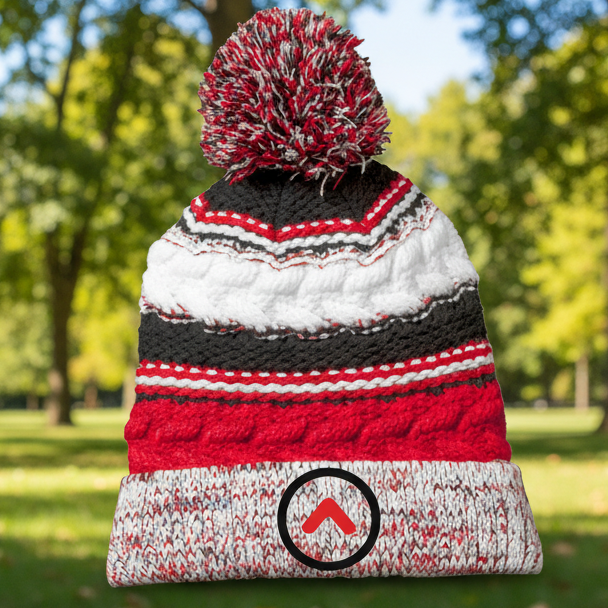 SUD (Design) - Pom Pom Team Beanie
